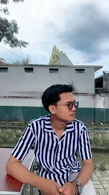 Co-Founder Flowkita