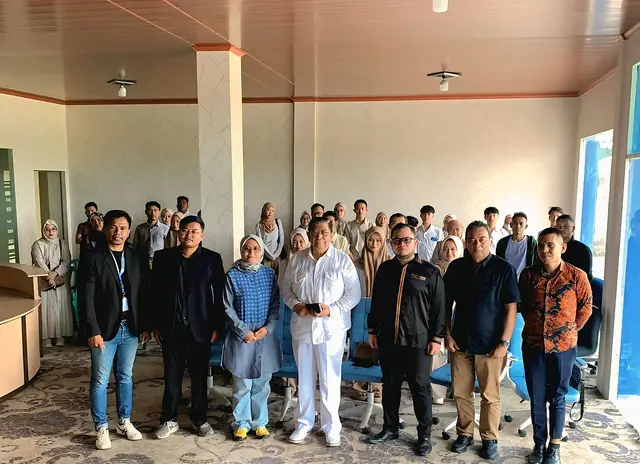 Pertemuan calon mahasiswa dari perusahaan bersama Prof. Dr. Budiharjo